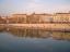  reflets des immeubles dans les eaux du Rhône